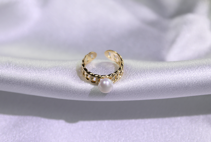 Filigree Pearl Ring