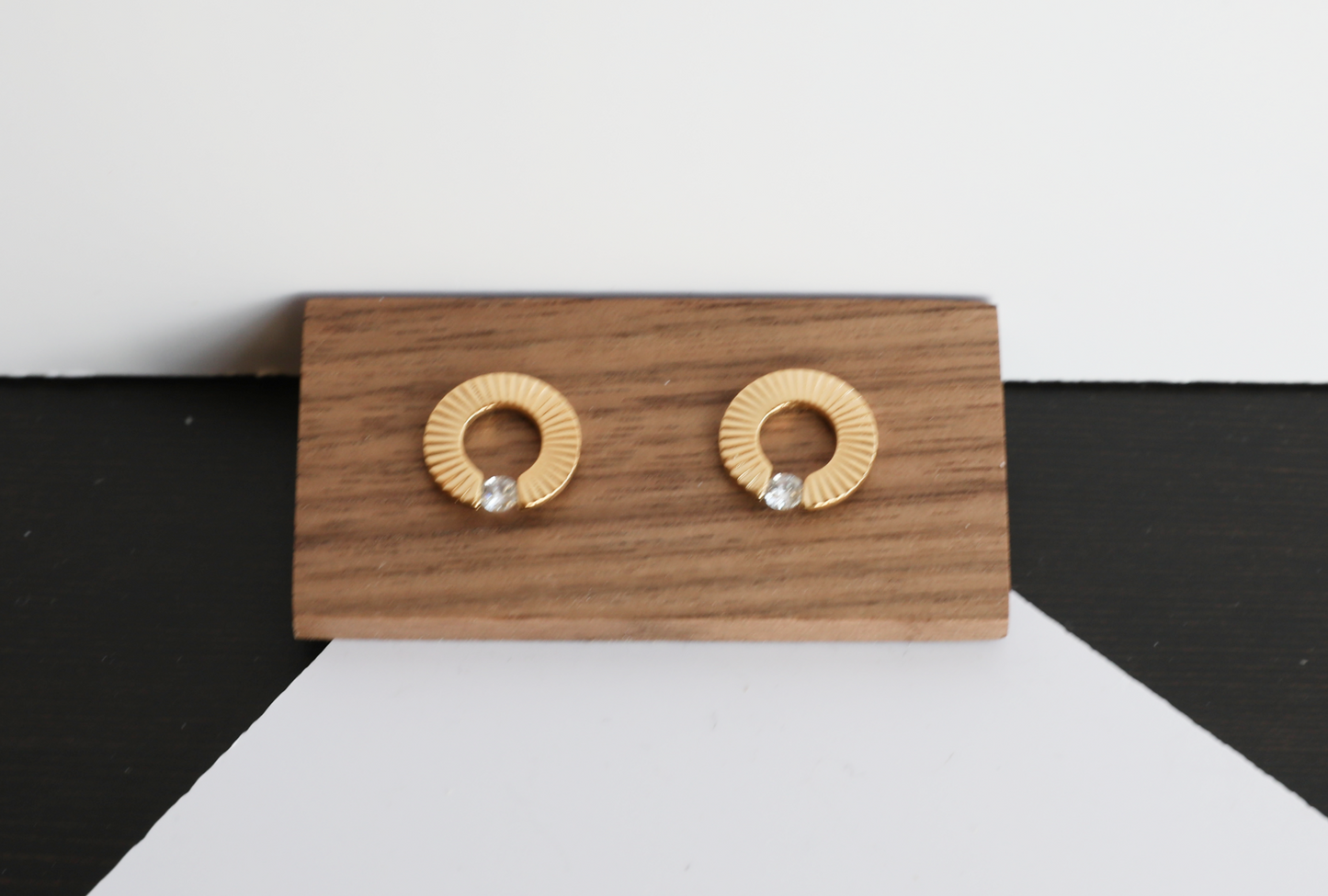 Minimalist Style Stripe Stud Earrings