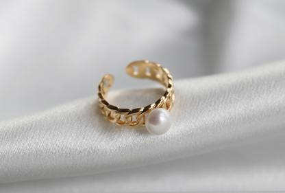 Filigree Pearl Ring